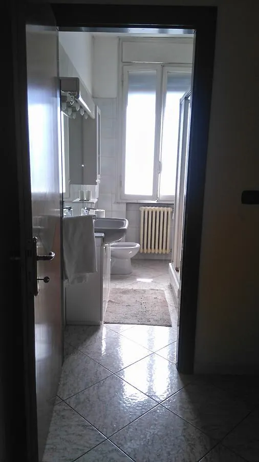 Stazione Centrale 2 Bologna Bed & Breakfast